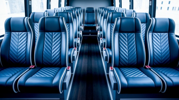 bellingham 15 passenger minibus rental